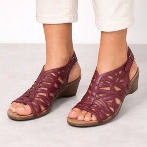 Josef Seibel Maroon Leather Wedge Sandals EU 39 Comfort Cutout Slingback